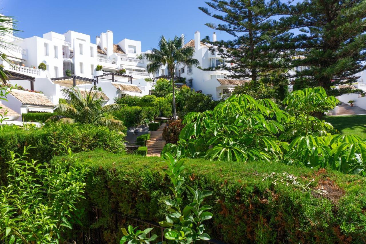 White Pearl Beach Elviria 마르베야 외부 사진