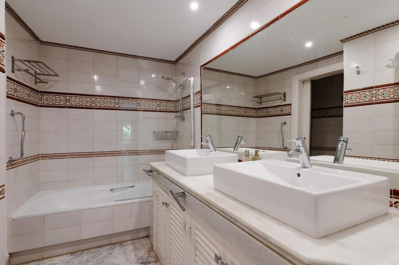 White Pearl Beach Elviria 마르베야 외부 사진